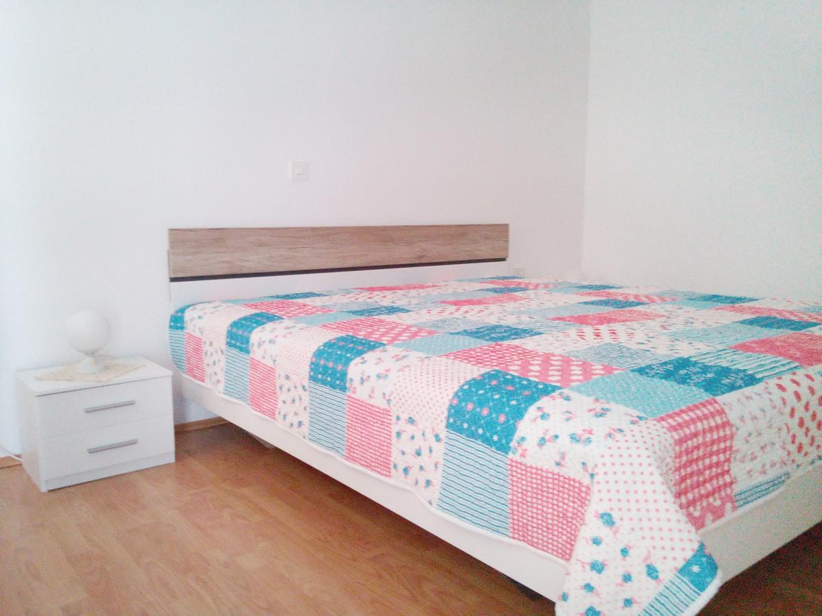 Apartment Kurelic ราบ ภายนอก รูปภาพ