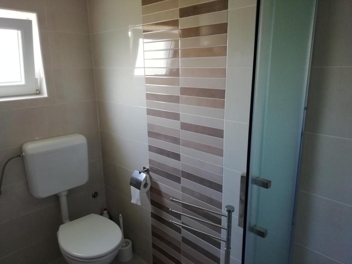 Apartment Kurelic ราบ ภายนอก รูปภาพ