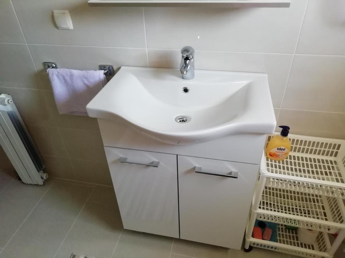 Apartment Kurelic ราบ ภายนอก รูปภาพ